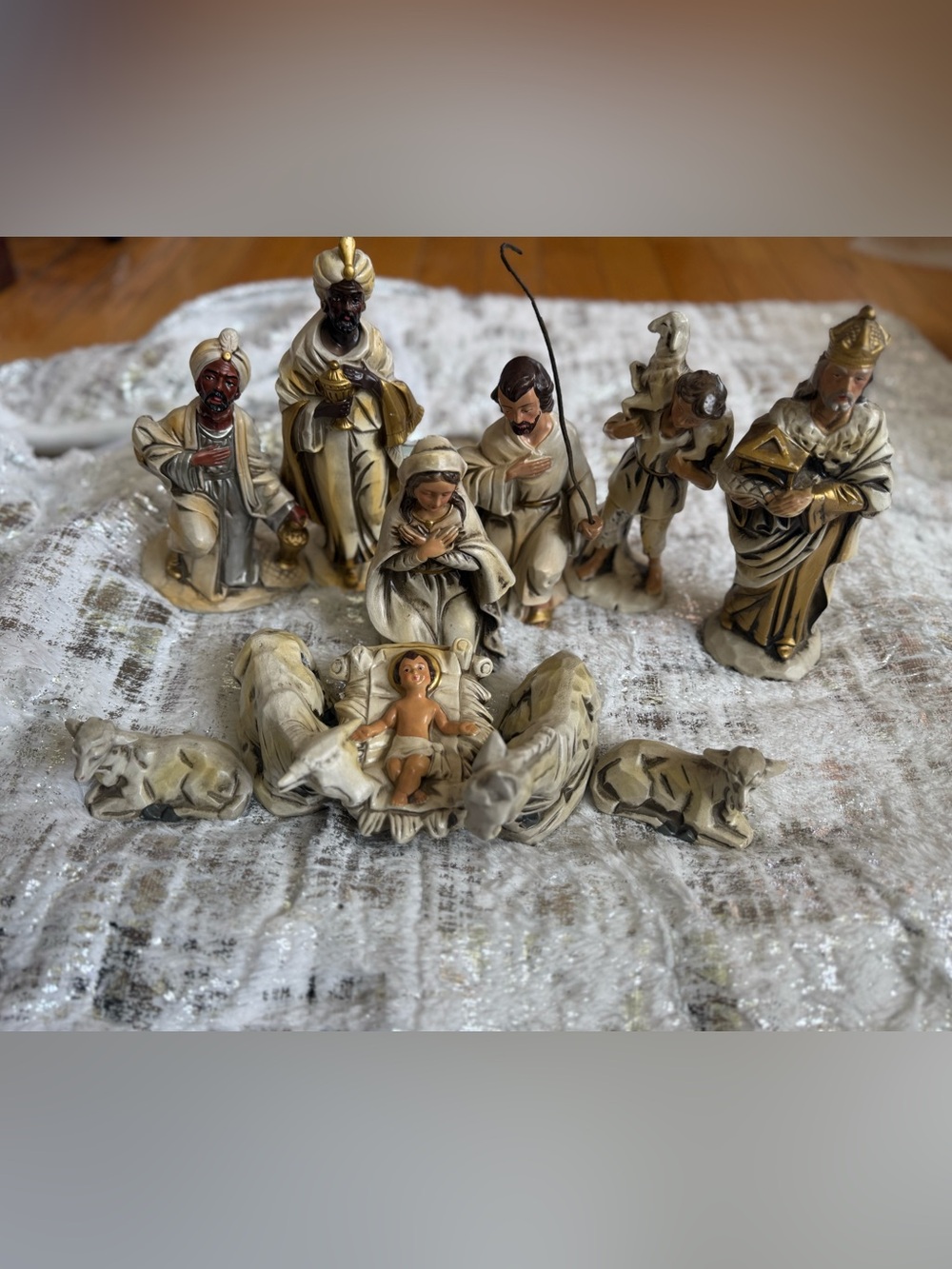Vintage 11 piece Nativity Set - hand painted made in Japan